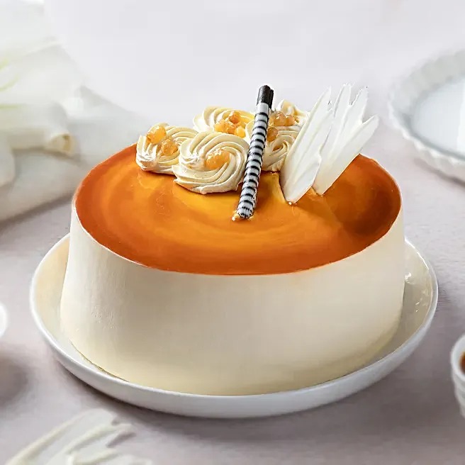 Butterscotch Cake Half kg Eggless image